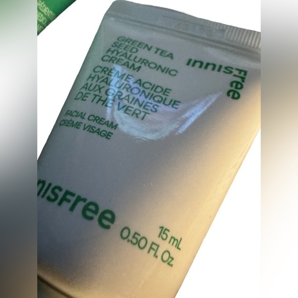 New in Box Innisfree Green Tea Seed Hyaluronic Acid Cream Facial Cream .50 fl oz - Picture 11 of 13
